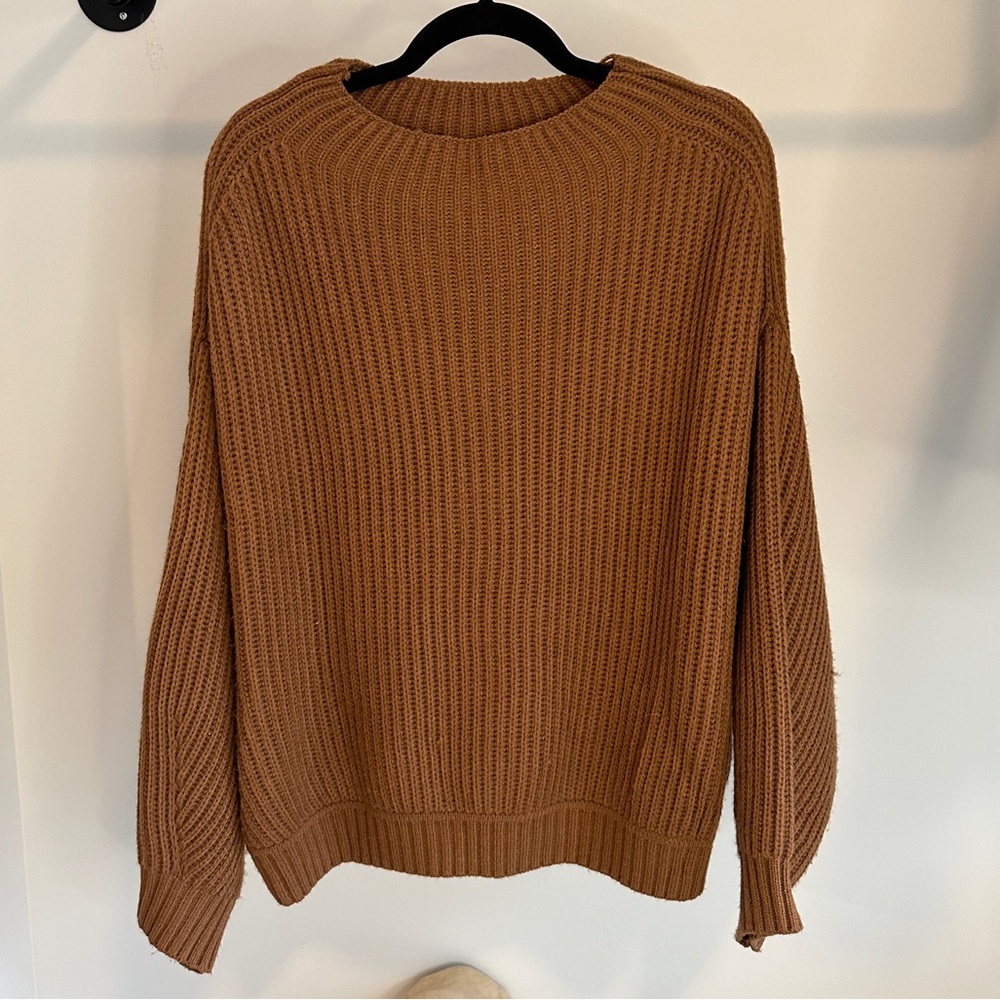 Boat neck sweater